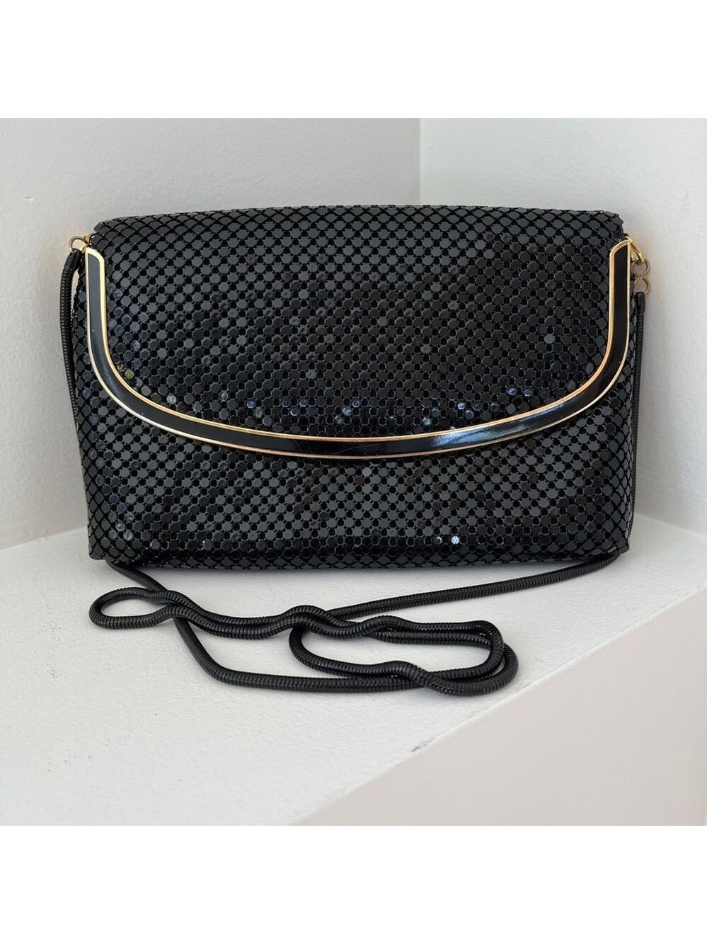 VINTAGE Evening Shoulder Bag Black Shiny Mesh Chain Strap Made Hong Kong 80's